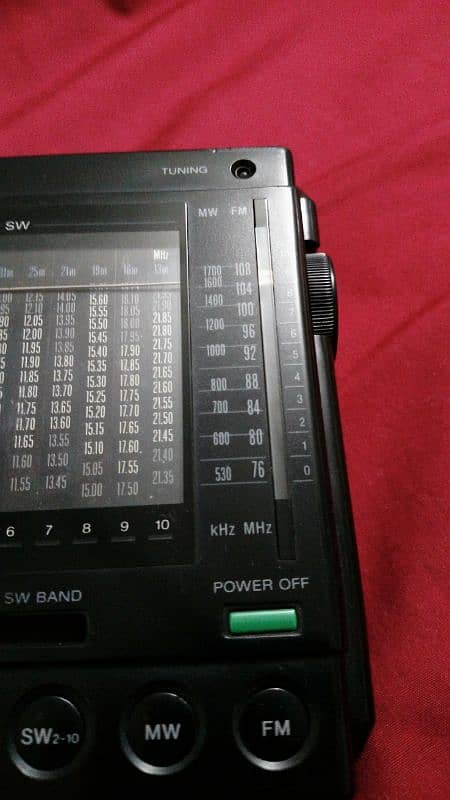Sony Radio ICF 7601 World Band Radio 8