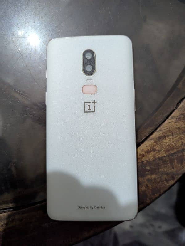 oneplus 6 8/128 1