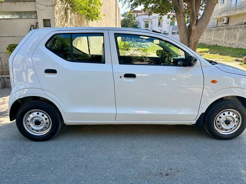 Brand New Suzuki Alto VXR 2025 (Punjab Number) 4