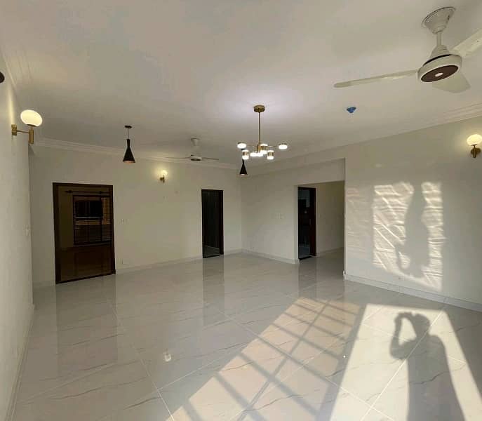 2486 Square Feet Flat For Sale In Karachi 21