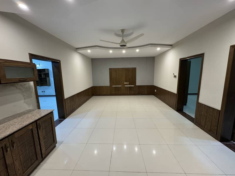 For Rent 10 Marla House In Bahria Town Phase 5 2