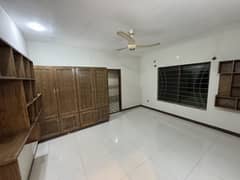 For Rent 10 Marla House In Bahria Town Phase 5