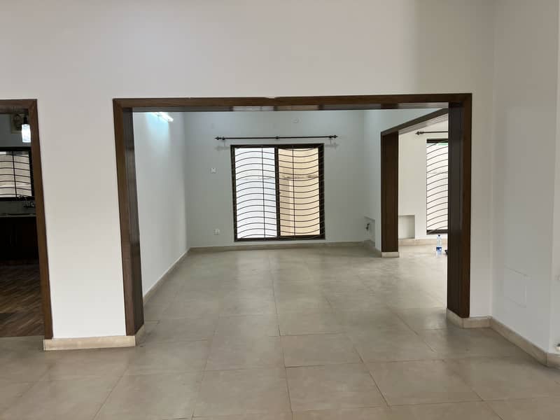 For Rent 1 Kanal House In Bahria Town Phase 3 7