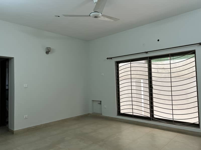 For Rent 1 Kanal House In Bahria Town Phase 3 10