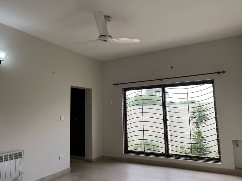 For Rent 1 Kanal House In Bahria Town Phase 3 11