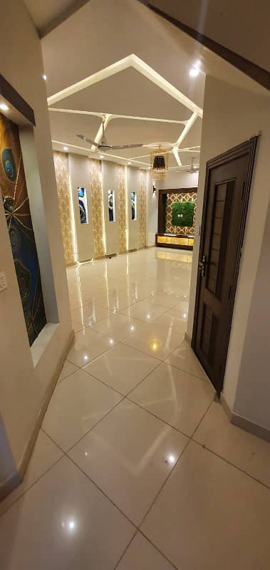 For Rent 10 Marla House In Bahria Town Phase 4 3