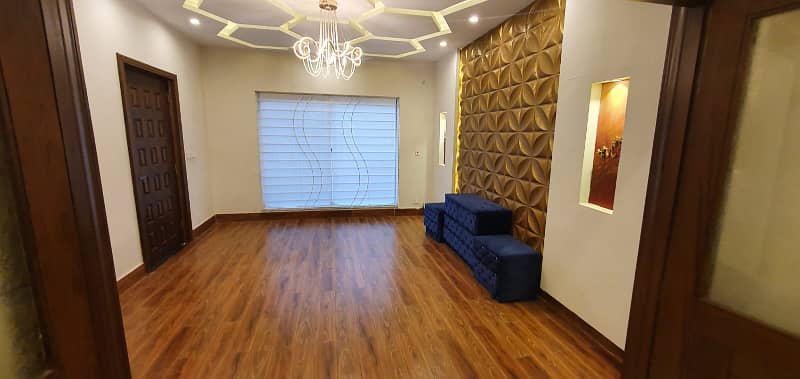 For Rent 10 Marla House In Bahria Town Phase 4 23