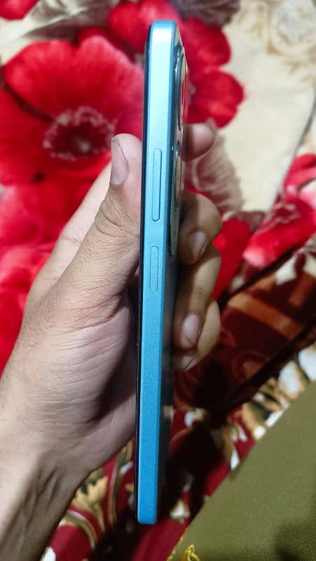 Oppo A 60 10/10. condition 8+8 /256 1