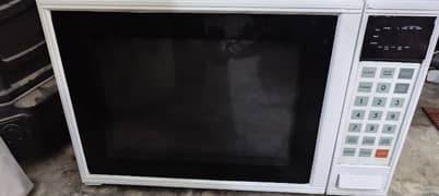 Samsung Ka full size microwave oven