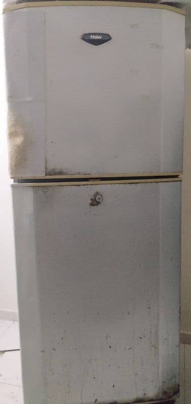 Haier Refrigerator HRF-350M 0