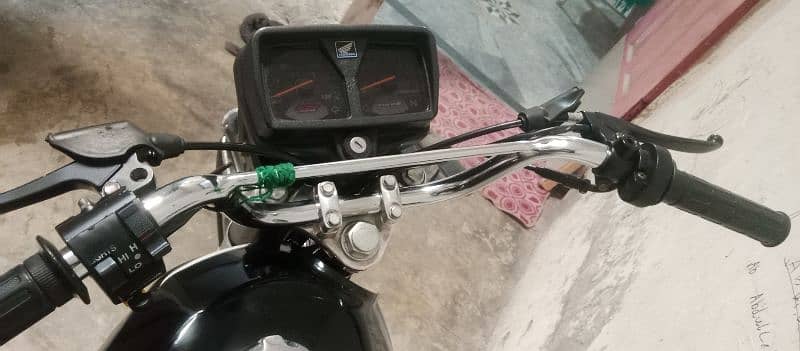 Honda 125 Model 2015 3