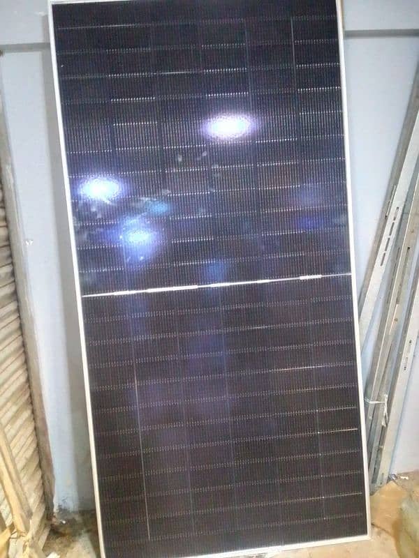 Solar Panels, Jinko Panel, 585kw, Best Price In Karachi. 2