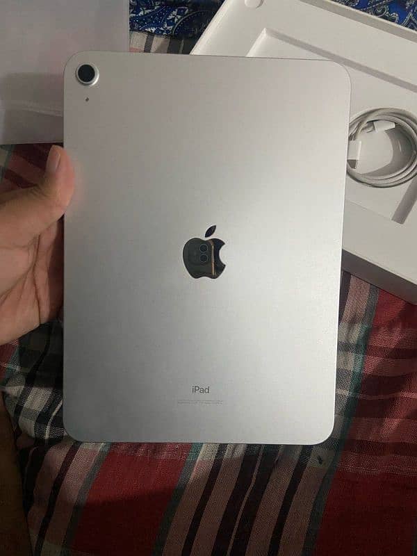 Ipad 10th Generation 64GB 2