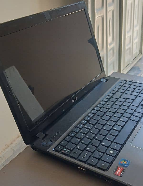 Acer Aspire P320 Dual Core Processor 5