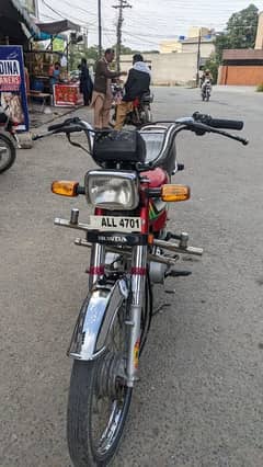 Honda red bike