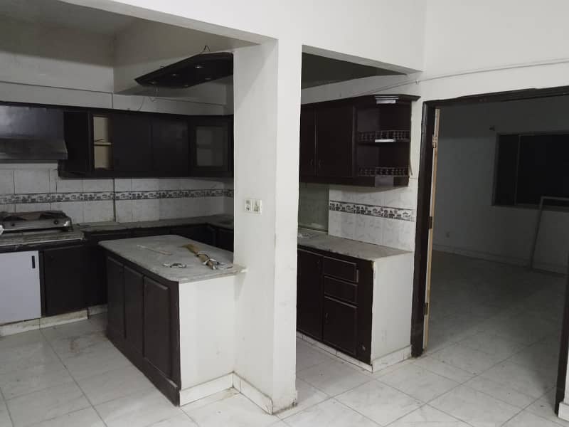 CHANCE DEAL APARTMENT AVAILABLE FOR SALE IN DHA 2 EXT 13