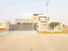 Centrally Located House In New Lahore City - Block B Is Available For sale