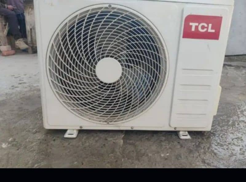 TCL 1.5 ton DC inverter heat and cool 1