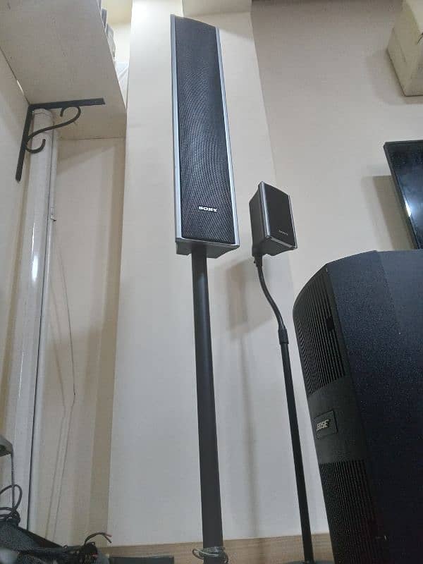 Boss Acousticmass 6 series 111 hone entertainment speaker system 7