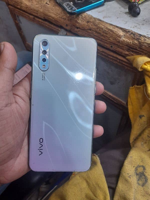 Vivo S1 1