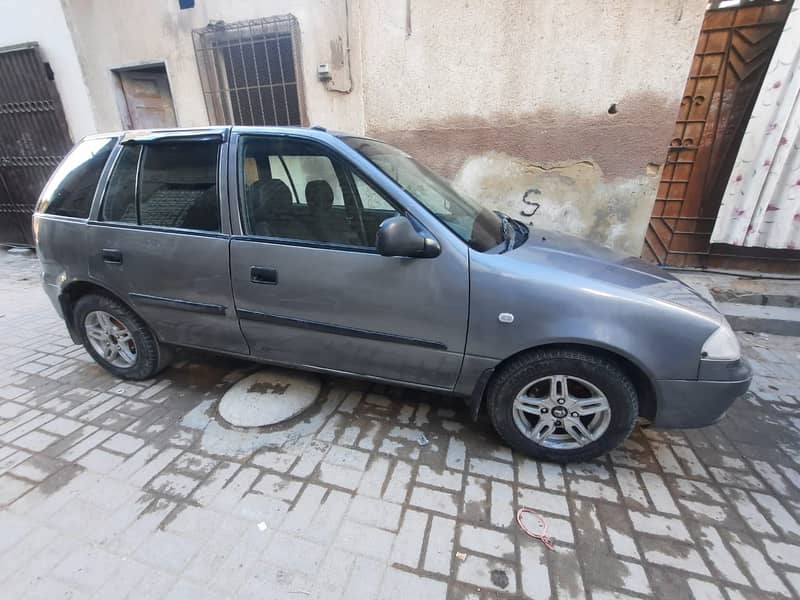 Suzuki Cultus VXR 2011 Efi urgent sale 6