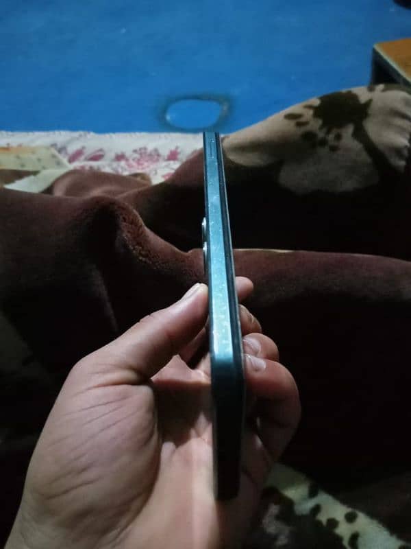 Vivo y03 condition 10by 10 2