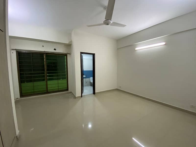 Exclusive Offer Facing Park 6th Floor Apartment For Sale In Prime Location 4