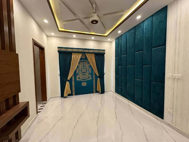 8 Marla Upper Portion For rent In The Perfect Location Of Bahria Town - Sector C 0