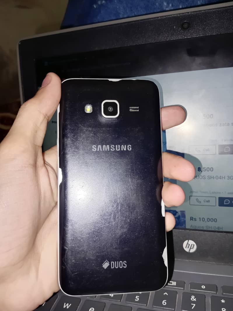 Samsung Mobile J3 2