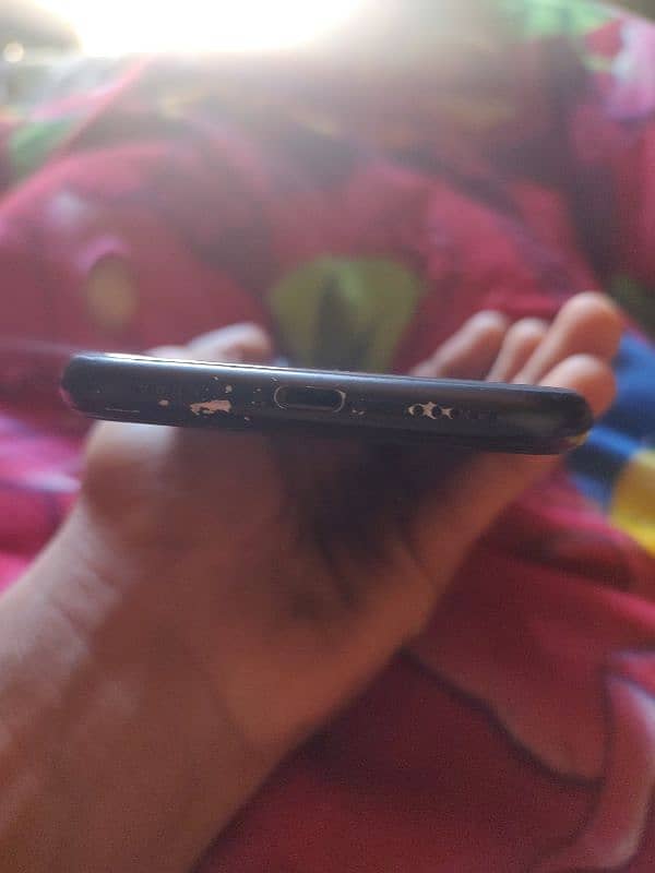 I phone xr condition 10/8 2