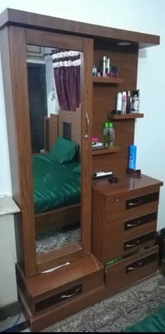 Dressing Table with Full body Mirror