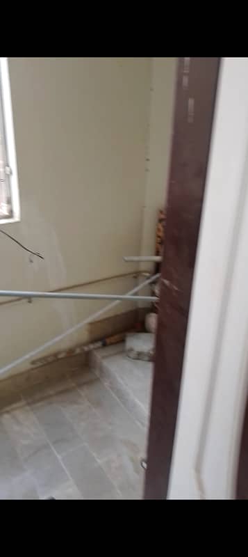 Allah wala town flat for rent 6