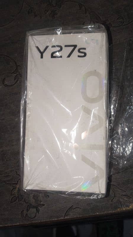 i want to sell my Vivo Y27 s (recently warranty khatm hui) 8/128 6