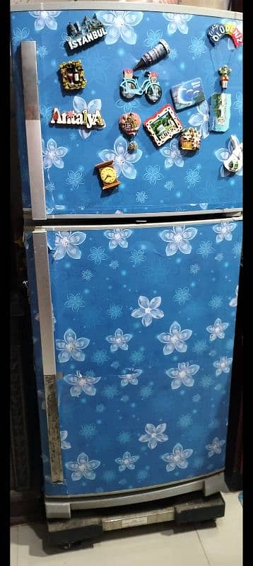 Dowlance refrigerator for sale 0