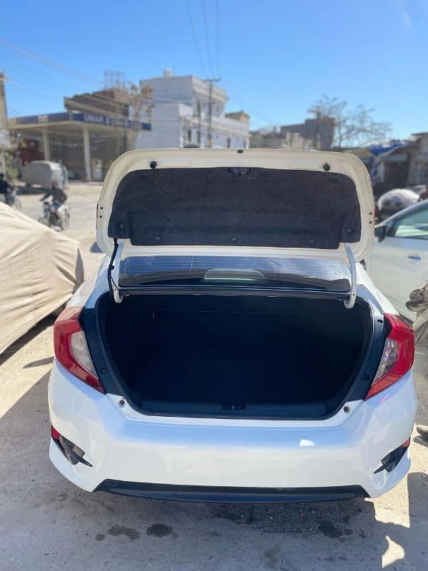 Honda Civic VTi Oriel Prosmatec 2018 4