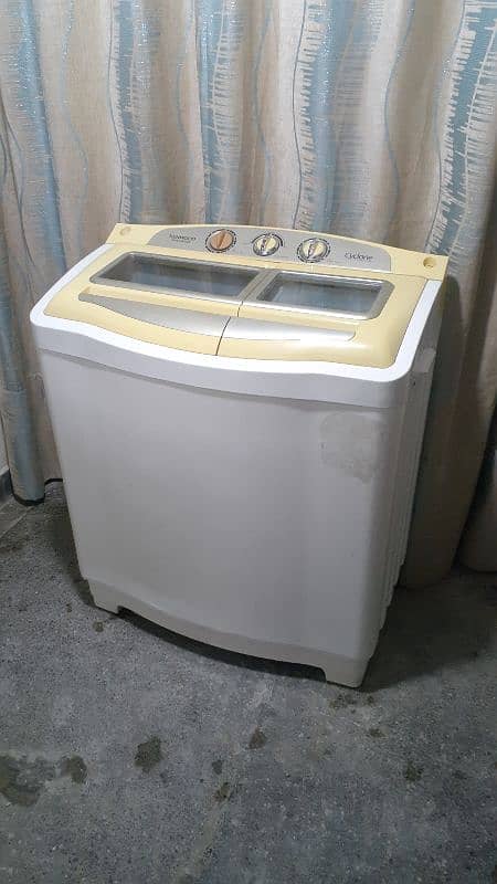 Kenwood washing machine and dryer KWM 950SA 1