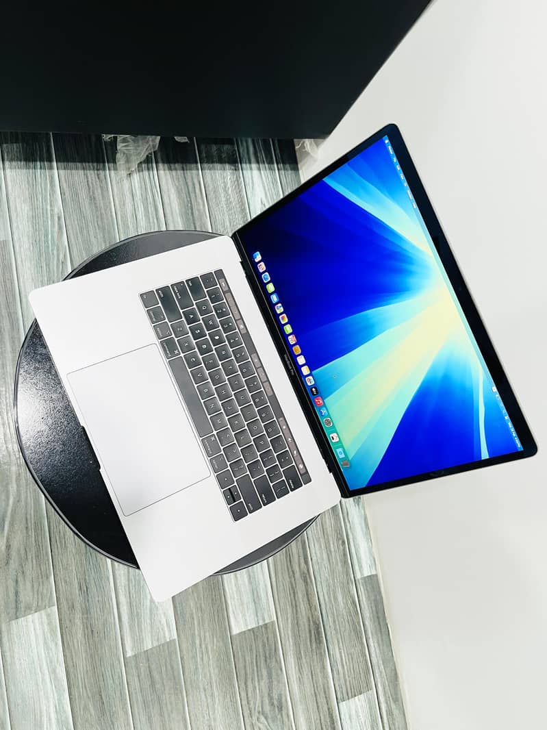 Apple Macbook Pro 2019 Core i9 2