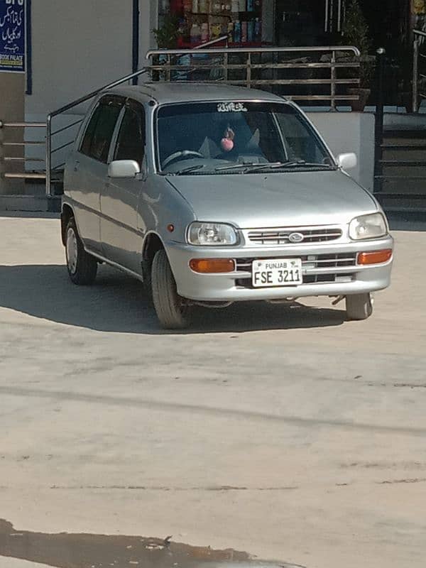 Daihatsu Cuore 2004 1