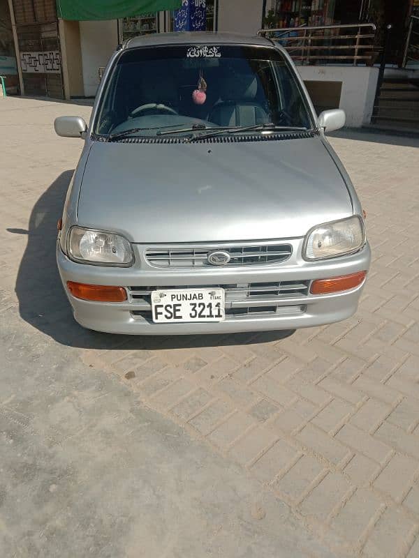 Daihatsu Cuore 2004 4