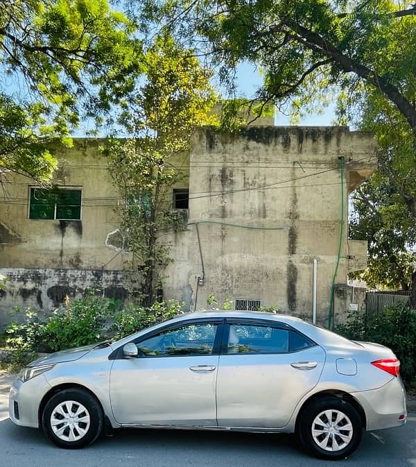 Toyota Corolla GLI 2016 1.3 for sale urgent 7