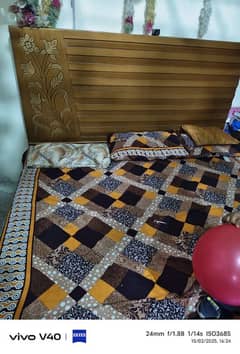 wooden bed almari sigharmaize available