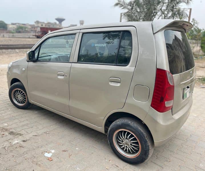 Suzuki Wagon R 2017 1