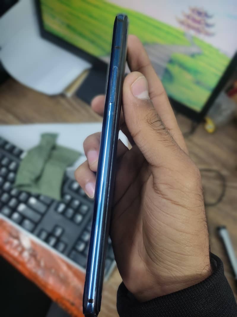 OnePlus 7T Pro 8/256 dual PTA Exchange krna ha iphone sa 3