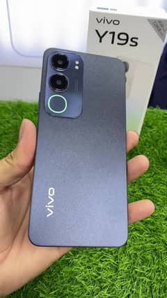 vivo y19s 6+6 128 brand new