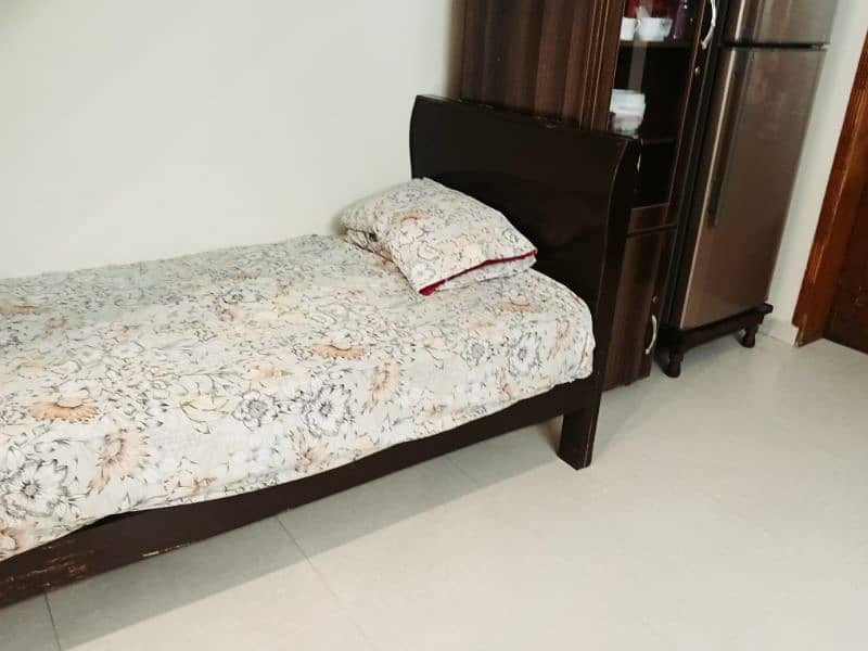 Single bed coffee colour 2