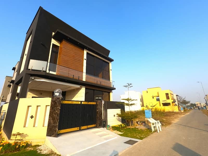 5 Marla Brand New Designer House For Sale 2