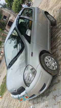 Toyota Vitz 2004