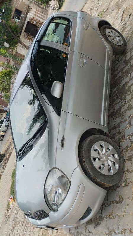 Toyota Vitz 2004 8