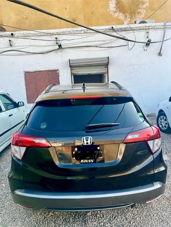 Honda Vezel 2016 1