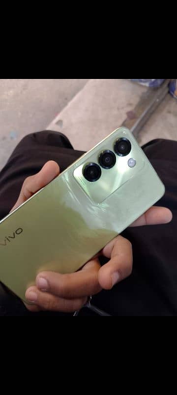 vivo y100 for sell 1